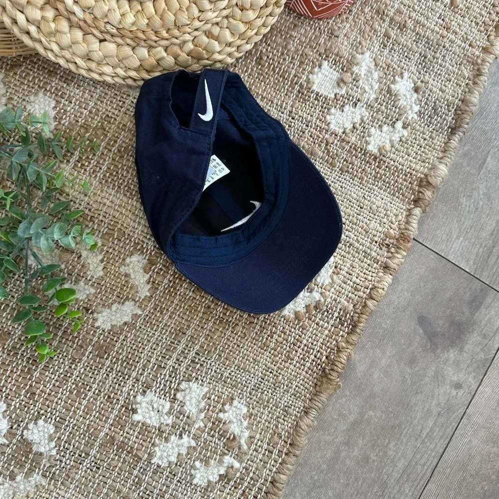 Nike new infant